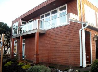 322 N Pacific St, Rockaway Beach, OR 97136