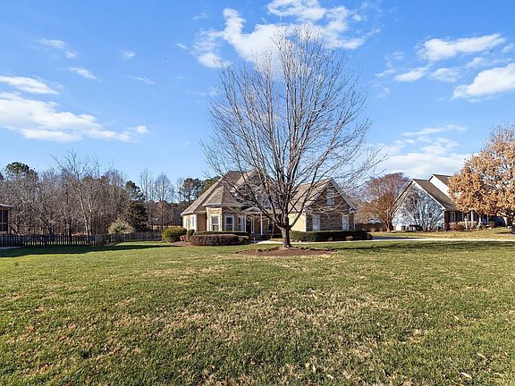 3rd image of 25 Sunflower Meadows Ln
