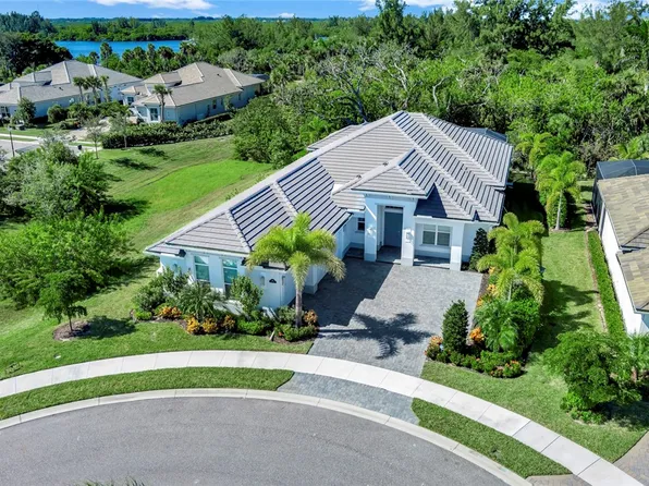 245 Strand Ter, Indian River Shores, FL 32963