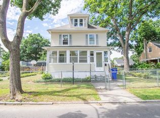 30 Russell St, Springfield, MA 01104