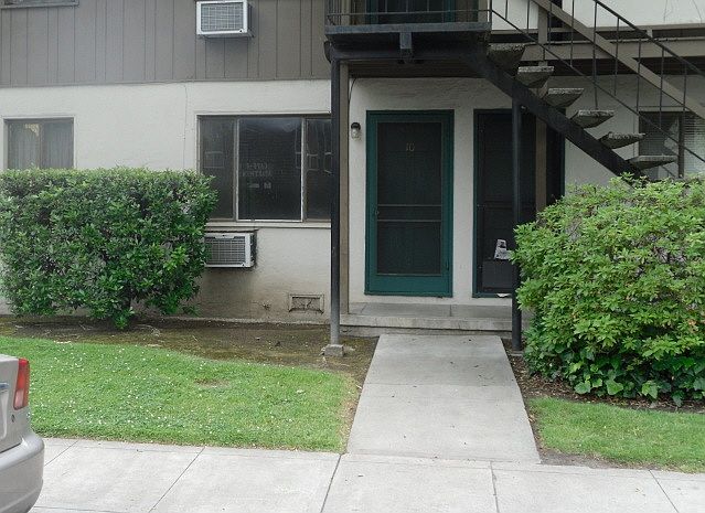 1st image of 3435 Dwight Way APT 10