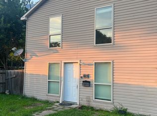 415 S 23rd St, Nederland, TX 77627