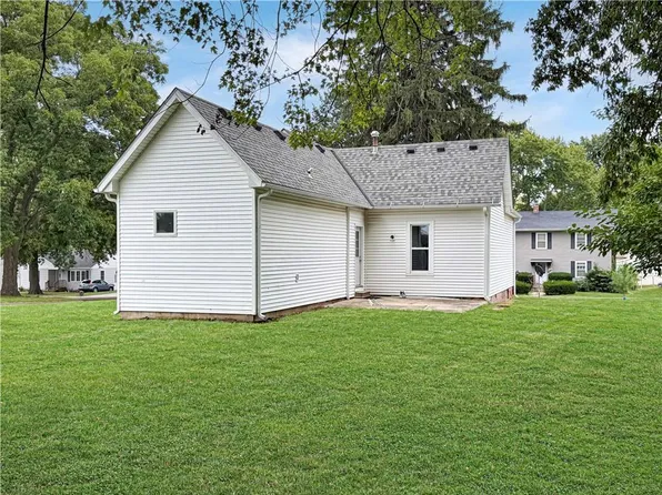 1100 Walnut St, Higginsville, MO 64037