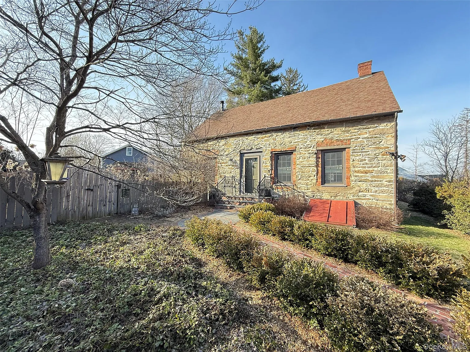 70 Wilbur Boulevard photo 1