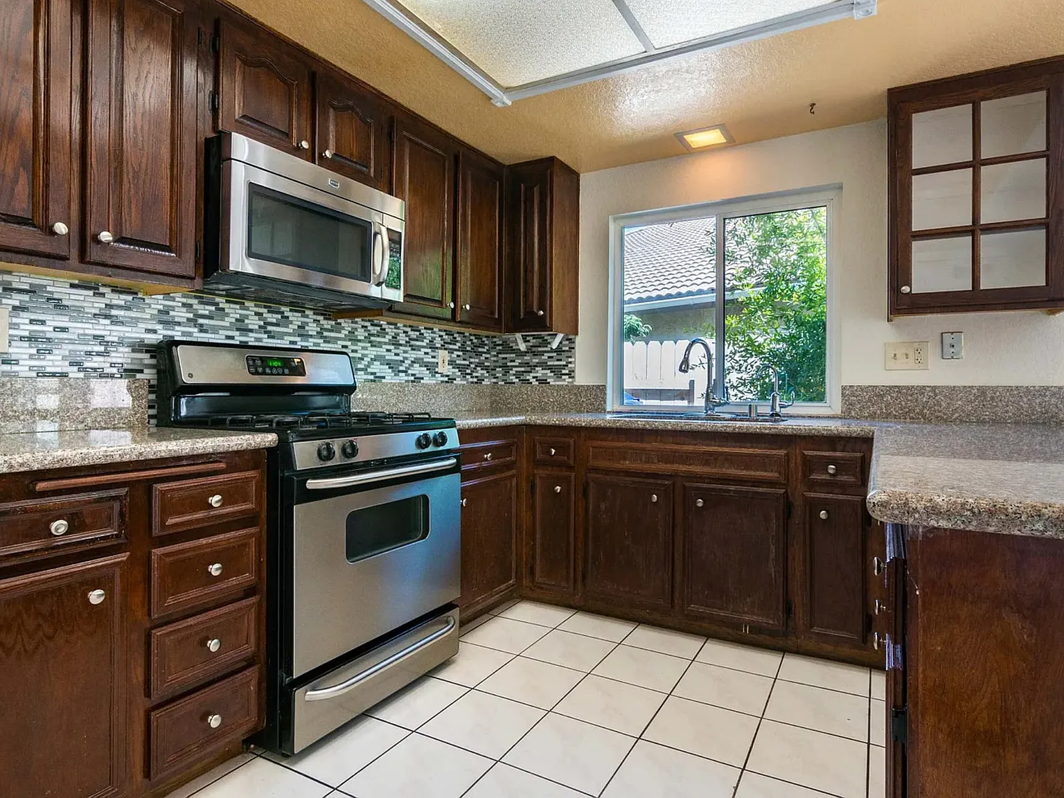 11485 Spitfire Road, San Diego, CA 92126 - 1 — Photo 2