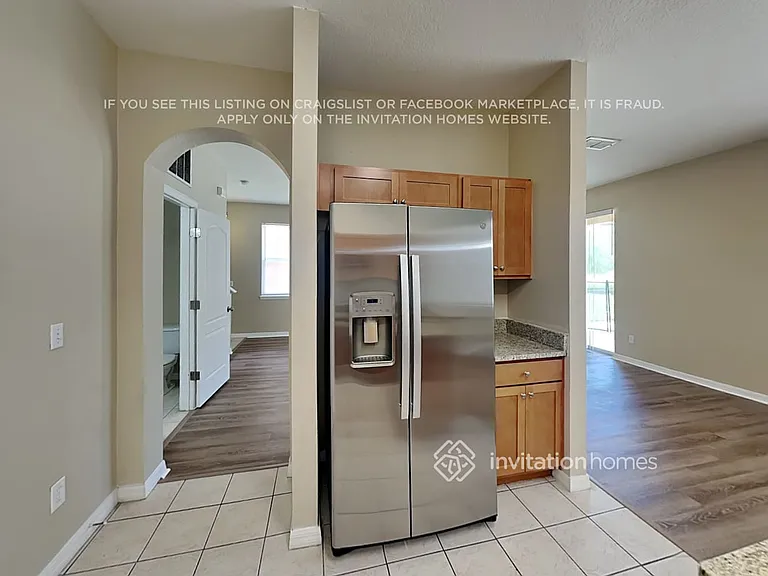 576 Sandy Ridge Dr — Photo 7