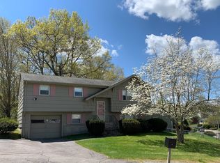 6 Gallagher Dr, Randolph, MA 02368