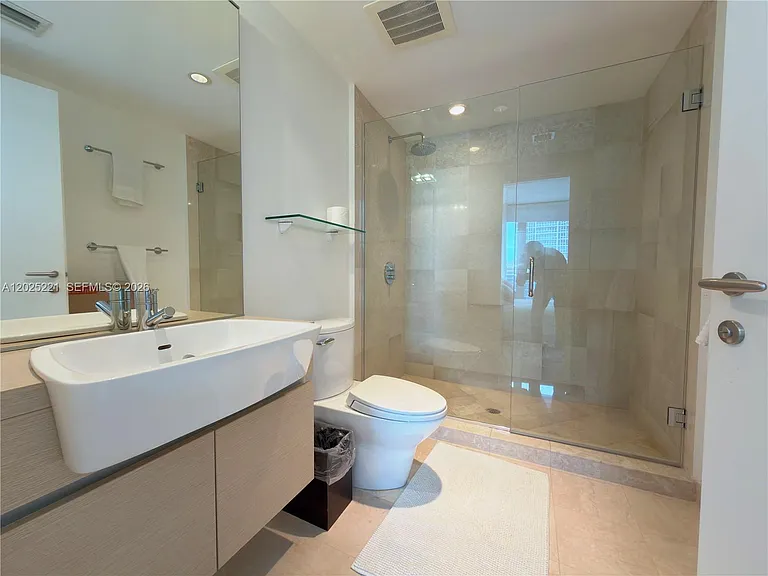 200 Biscayne Boulevard Way #4104 — Photo 15