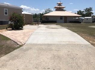 25 Oak Ridge Cir, Lake Placid, FL 33852