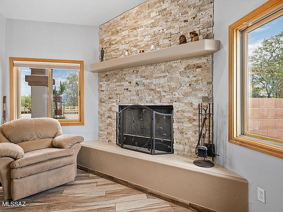 5th image of 3900 E Calle Agassiz