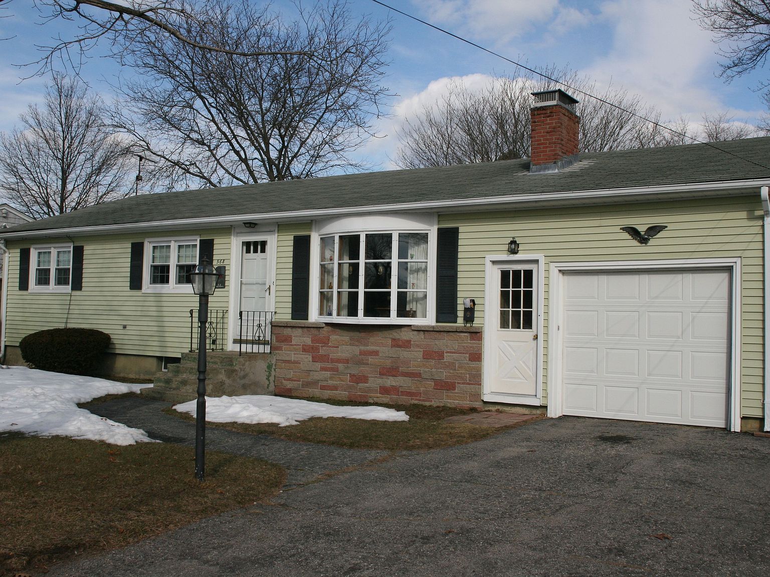 568 Buttonwoods Ave, Warwick, RI 02886 Zillow