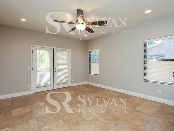 3rd image of 200 S La Amador Trl