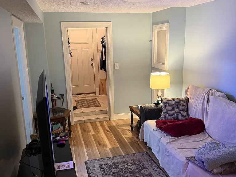 339 S Huntington Ave #A — Photo 9