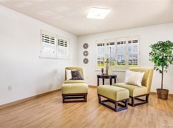 4th image of 95-1052 Kuauli St APT 181