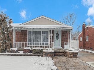 15002 Pennsylvania Rd, Southgate, MI 48195