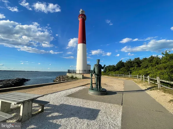 3 W Potomac Dr, Little Egg Harbor, NJ 08087