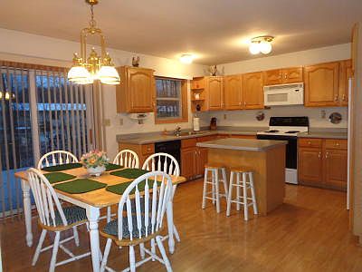 KITCHEN WITH ISLAND