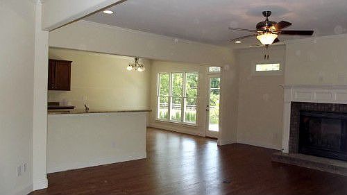 2nd image of 1254 McMinn Way