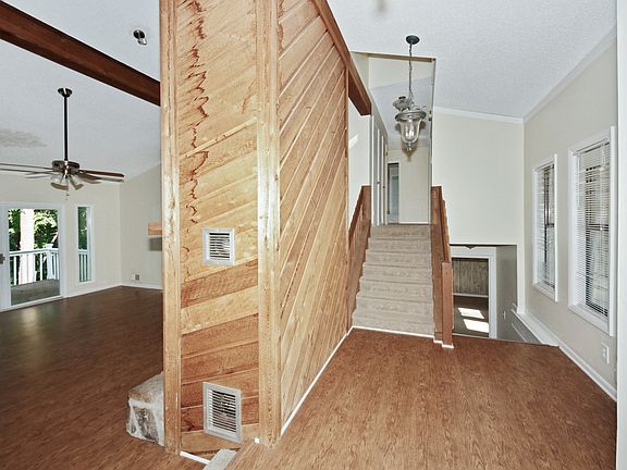 3rd image of 3354 Wellesley Point NW