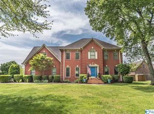 14697 Cheyenne Dr, Athens, AL 35613