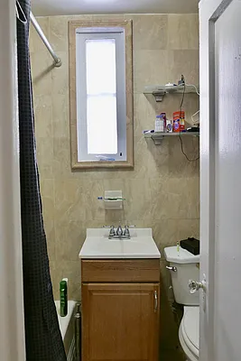 Rented by Urban Real Estate Property Group Inc | media 18