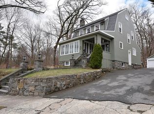 2 Hillcrest Rd, Mount Vernon, NY 10552