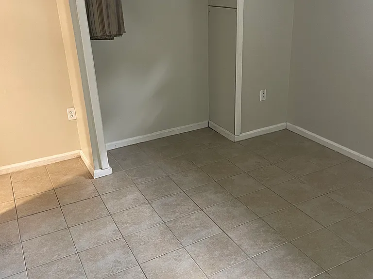 5107 E Brookfield Dr — Photo 9