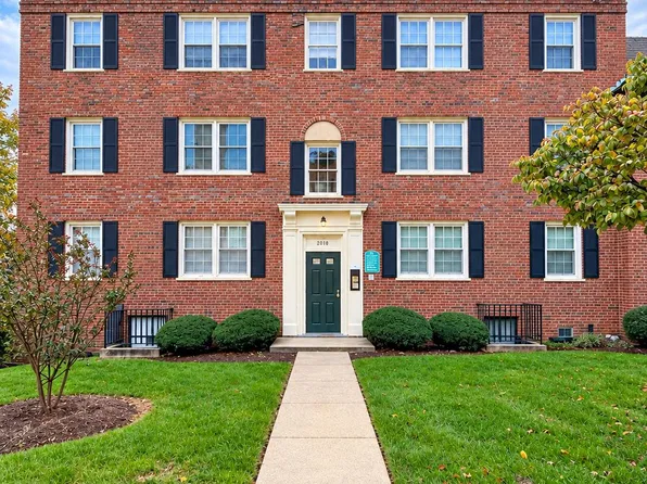 2018 37th St SE APT 102, Washington, DC 20020