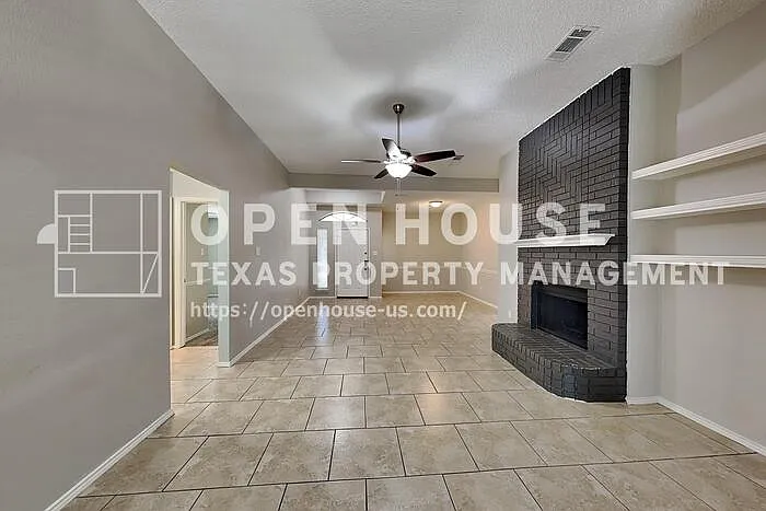 6921 Black Wing Dr — Photo 3