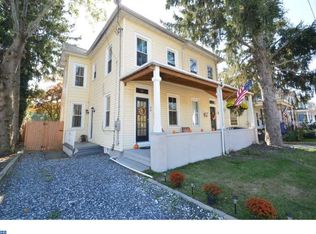 98 E 3rd St, Moorestown, NJ 08057