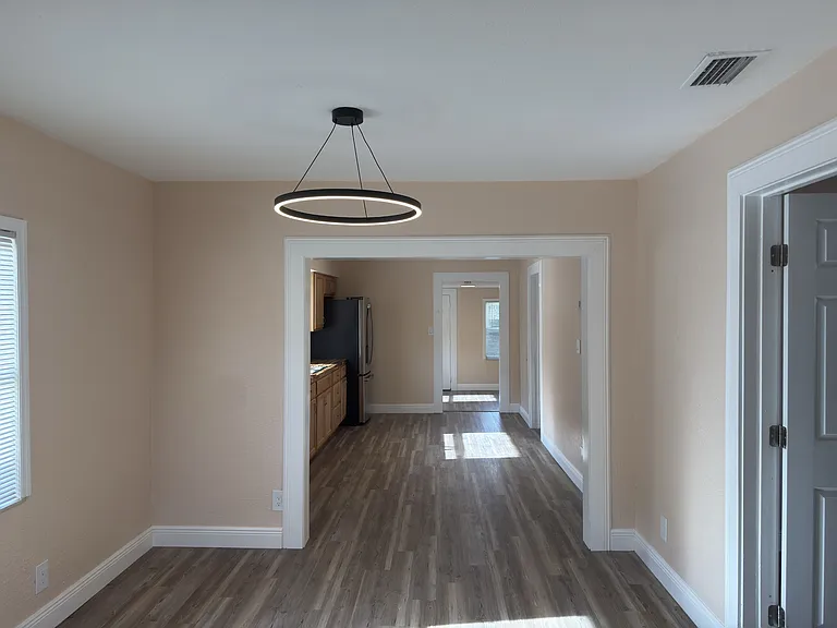 Dining room Area- Tasteful lighting