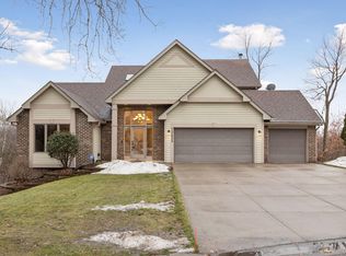 12653 Tiffany Ct, Burnsville, MN 55337