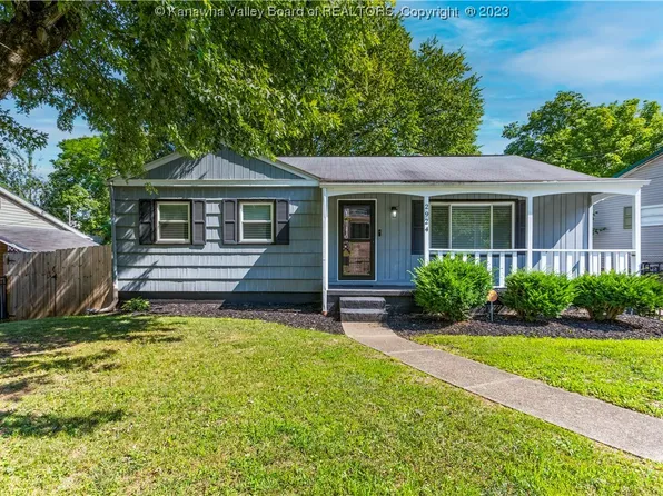 2924 Pence St, South Charleston, WV 25303