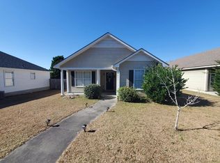 3821 Pondside Cir, Valdosta, GA 31605