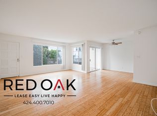 1543 10th St #2, Santa Monica, CA 90401