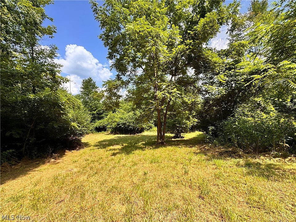 1st image of 1066 Solar Rd