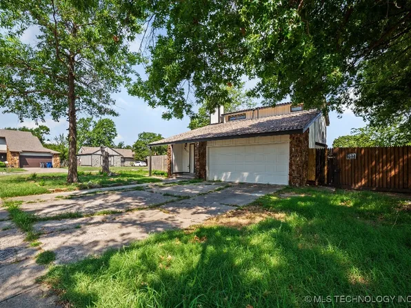 9203 E 59th St S, Tulsa, OK 74145