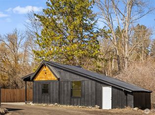 402 W 2nd Pl, Cle Elum, WA 98922