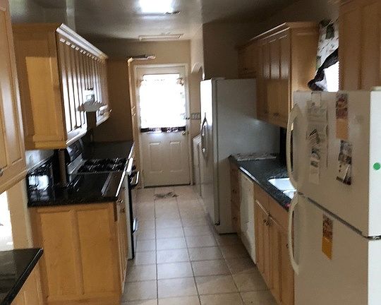 5th image of 448 Oakford Dr