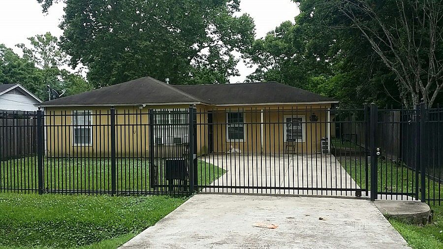 1st image of 7614 Teesdale Dr