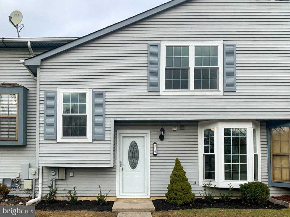 1st image of 17 Kanabe Dr