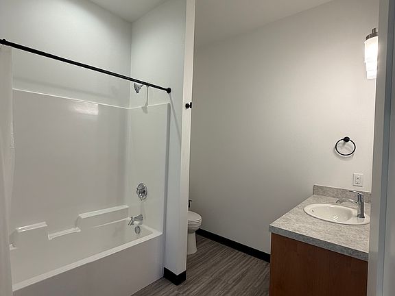 4th image of 115 Main Ave #207