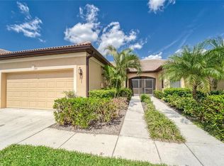 305 Seneca Falls Dr, Apollo Beach, FL 33572