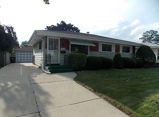 2812 Diane Ave, Racine, WI 53404