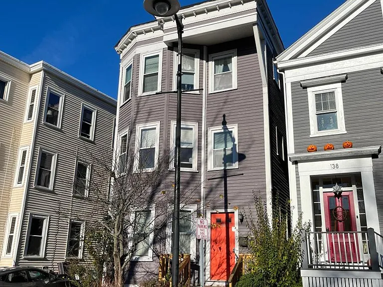 140 Bridge St #2 — Photo 5