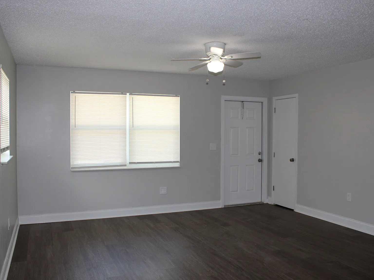 2 bed, 625 sqft, $1,675 — Photo 3