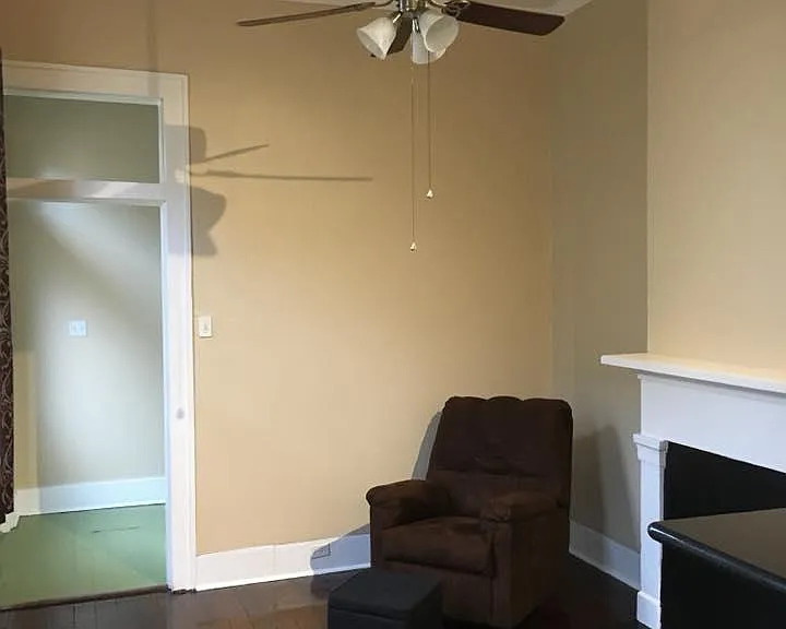 2238 Annunciation St — Photo 3