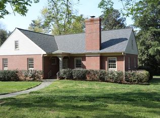 216 Queen Charlotte Rd, Richmond, VA 23221