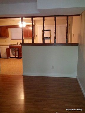 2nd image of 7111A Holland Ln