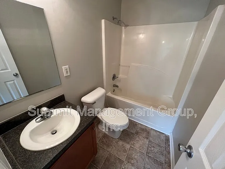 158 Elder Dr #A — Photo 11